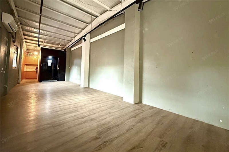 https://uimg.twhouses.com.tw/uploads/2026/6/1/305238775845427.jpg