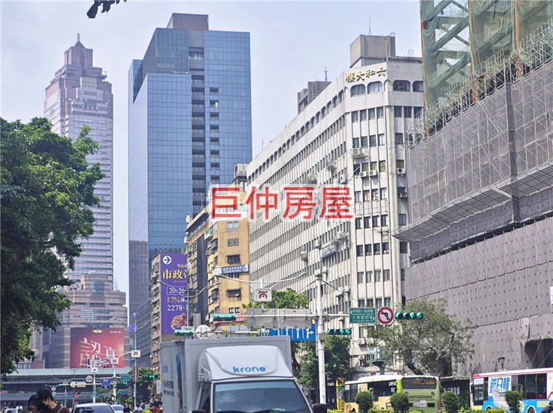 https://uimg.twhouses.com.tw/uploads/2026/6/4/241542265293250.jpg